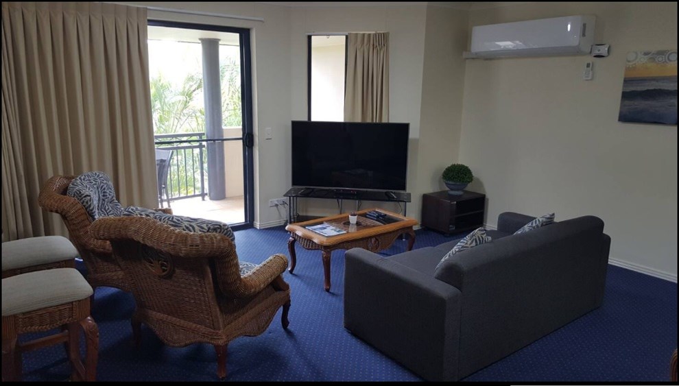 Fully Furnished with Utensils in 15