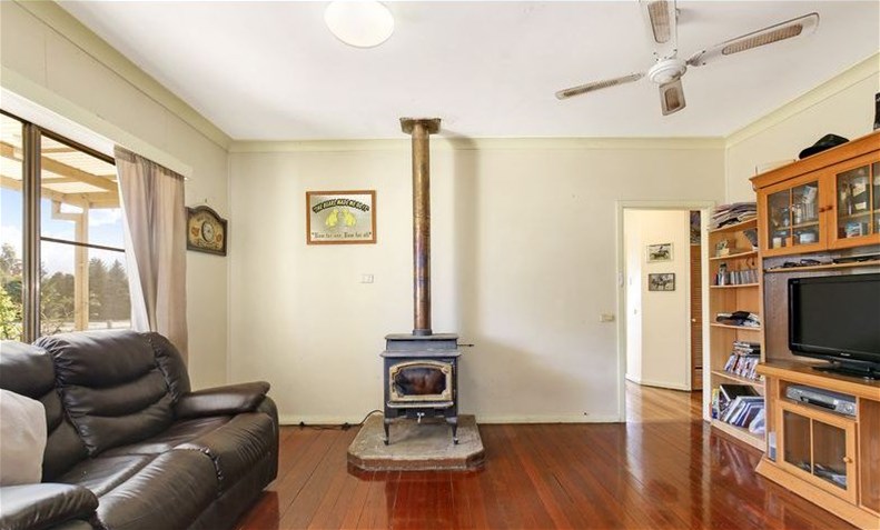 Spacious Property only 25 minutes 2