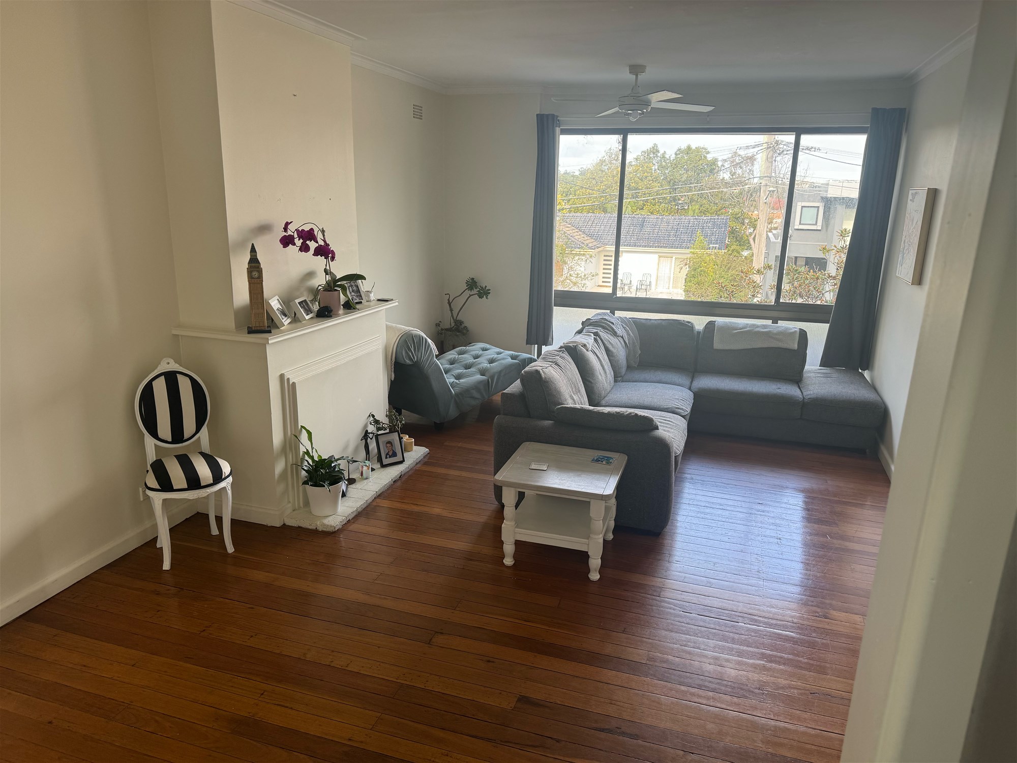 Three bedroom apartment for rent in Castle Cove