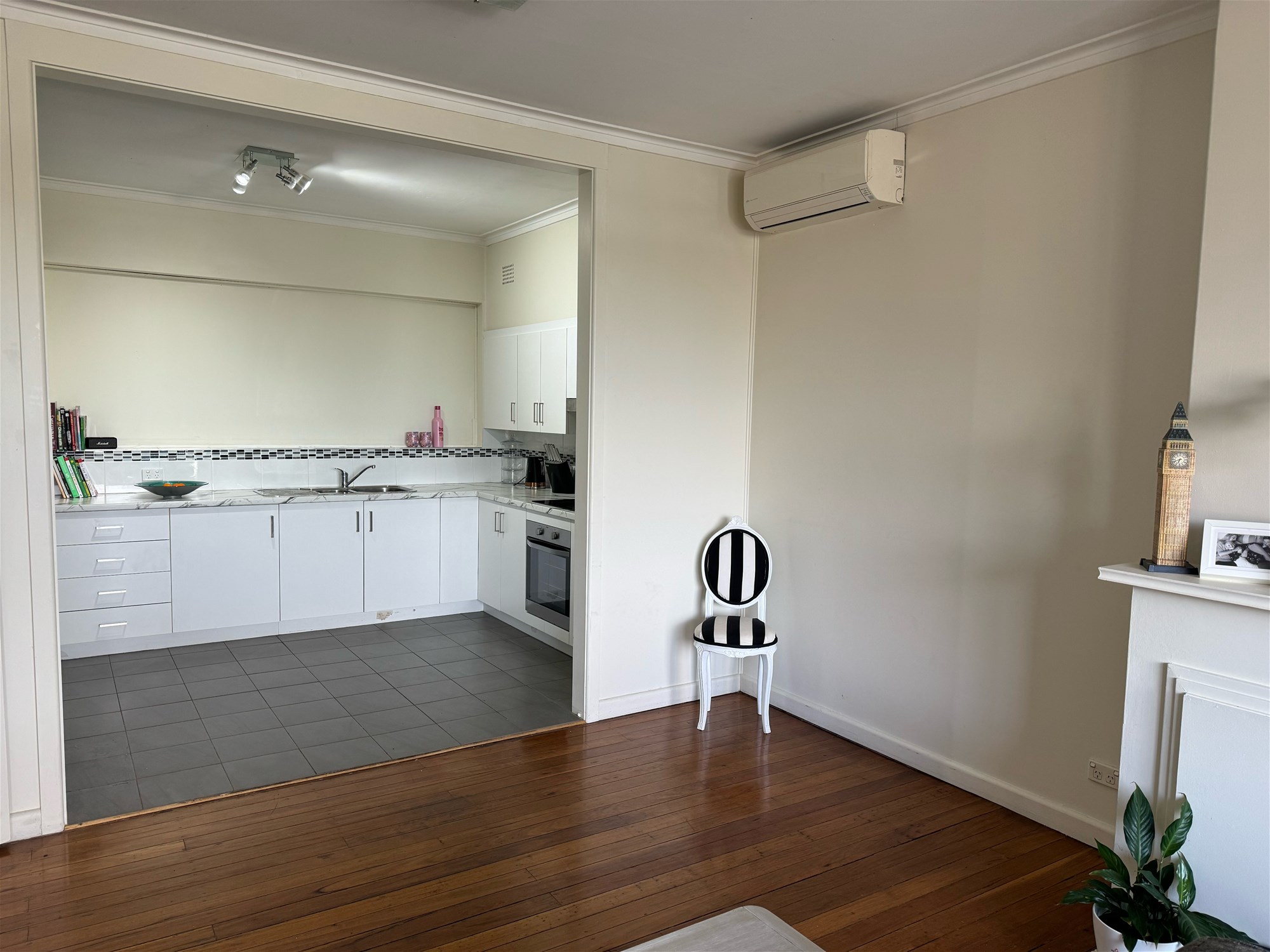 Three bedroom apartment for rent 2