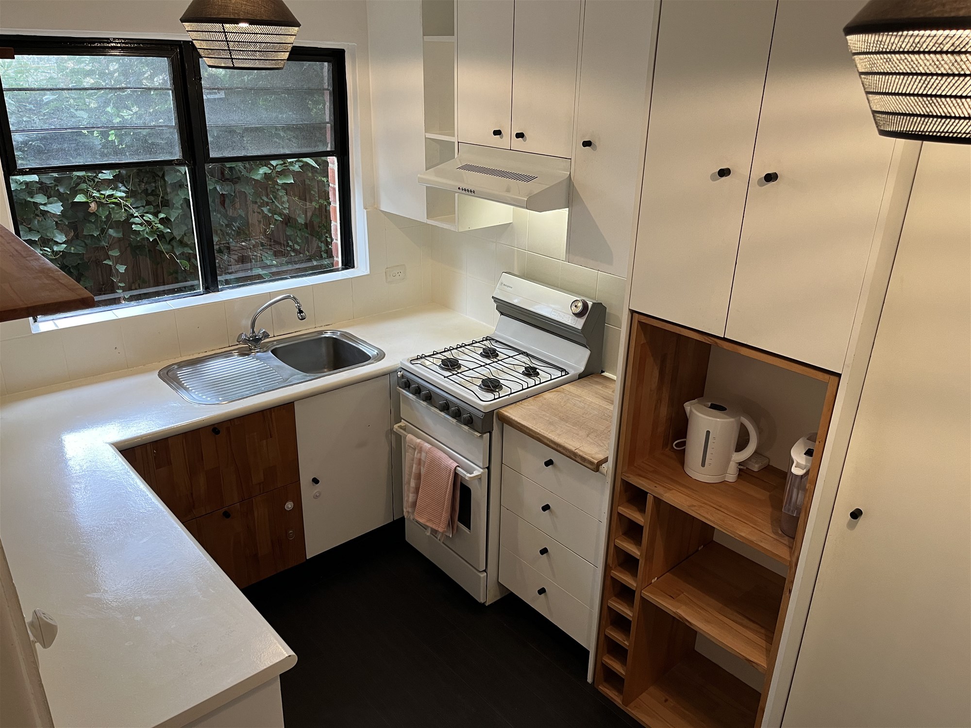 Fab 2bedroom St Kilda East 10