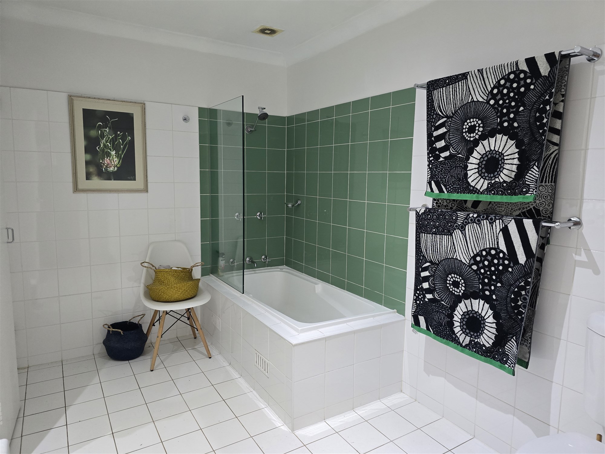 ‘Oasis’ quiet & spacious apartment. 5