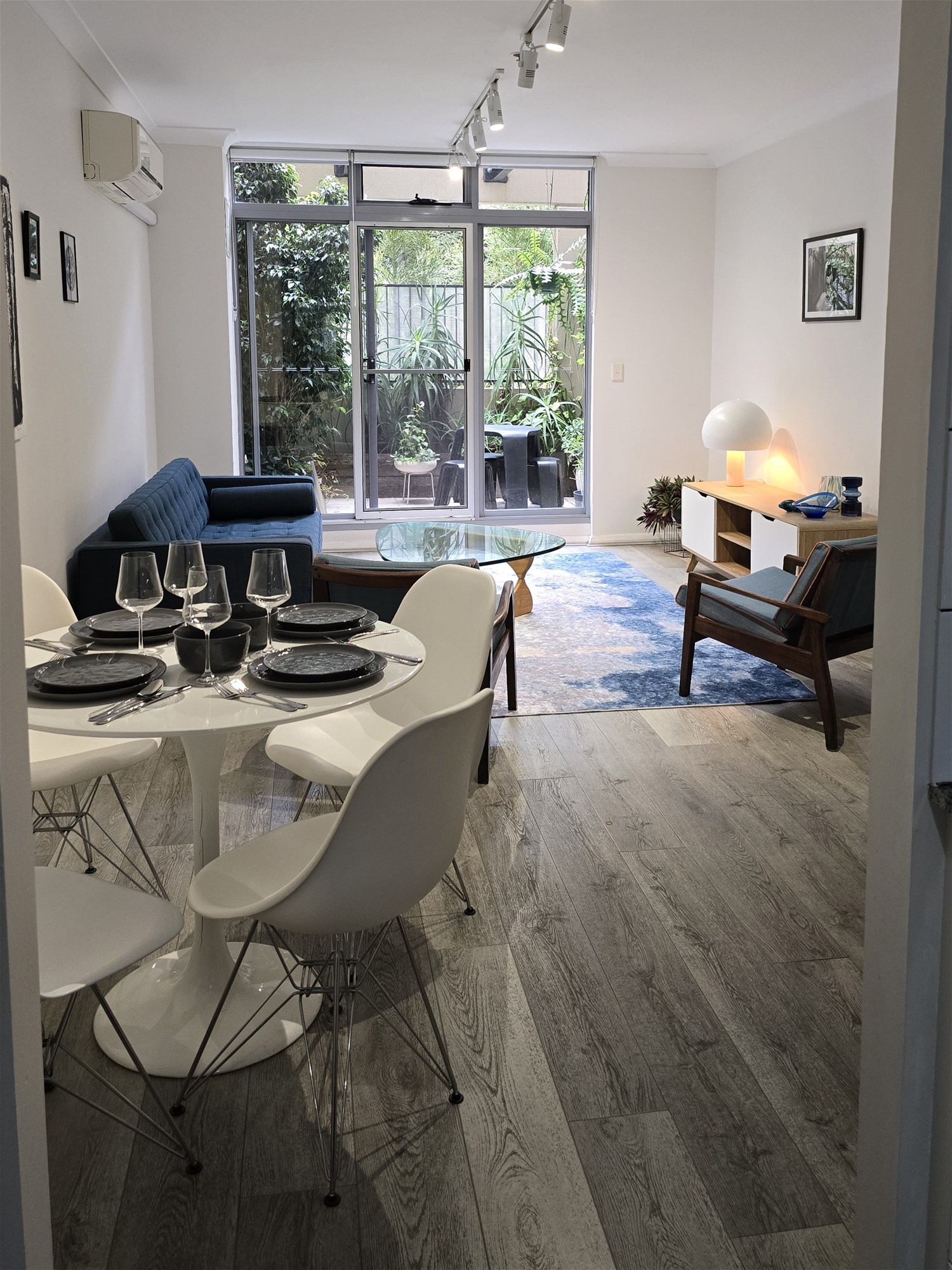 ‘Oasis’ quiet & spacious apartment. 6