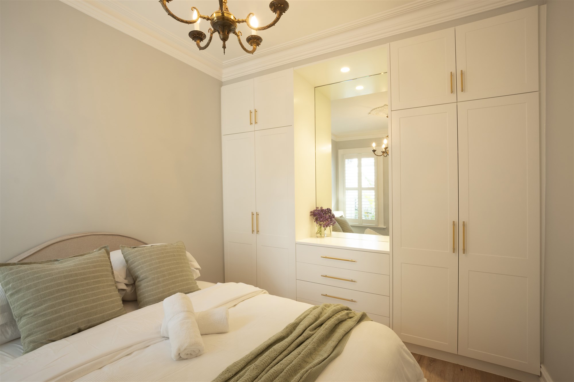 Richmond Sanctuary – Luxury Home 13