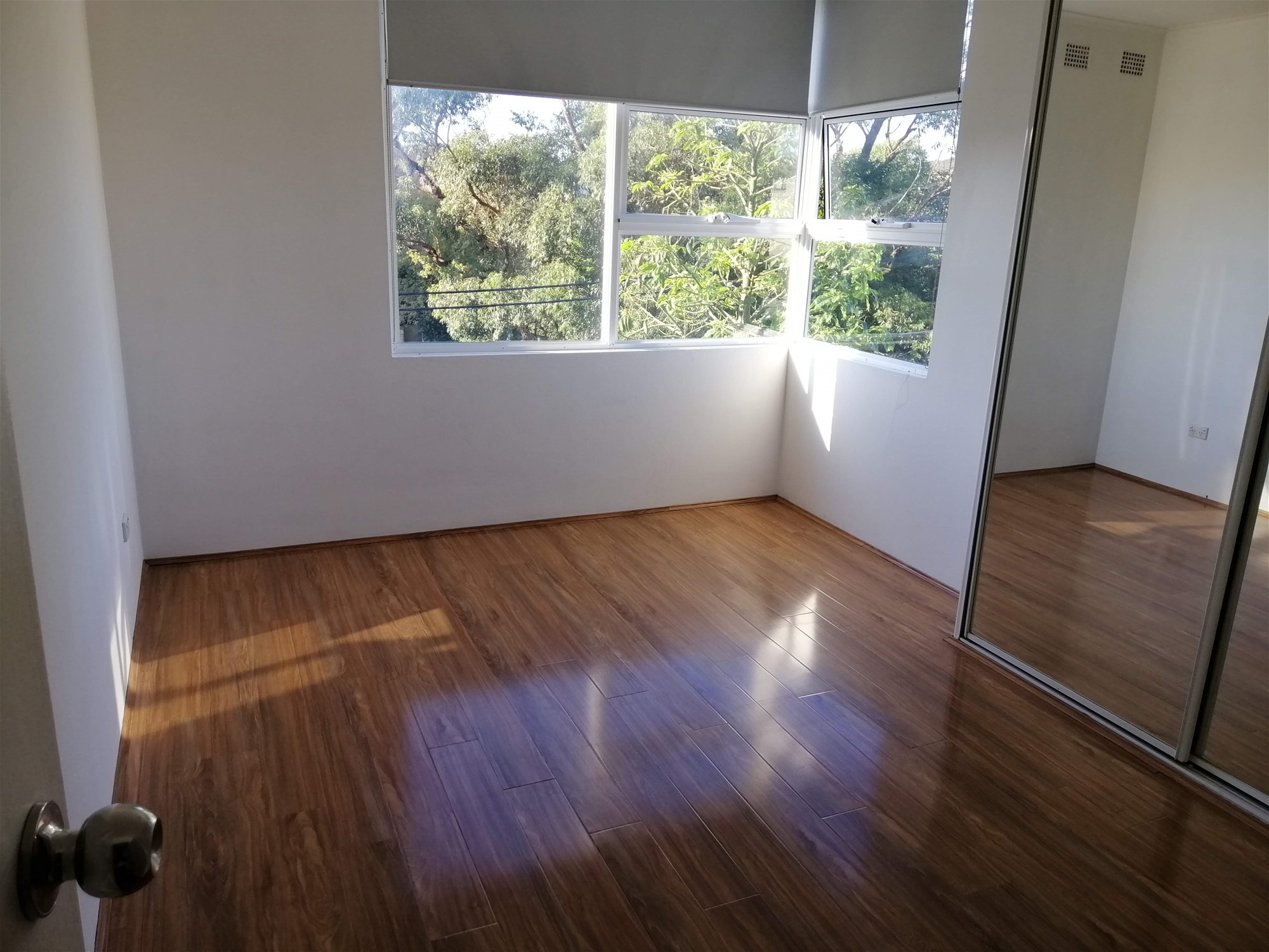 Renovated – An Amazing Location 4
