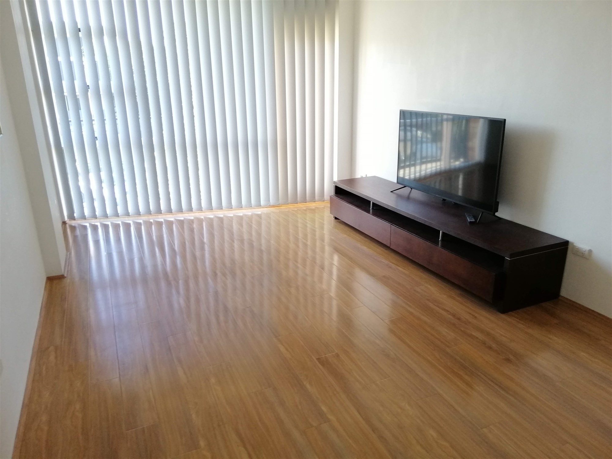 Renovated – An Amazing Location 2