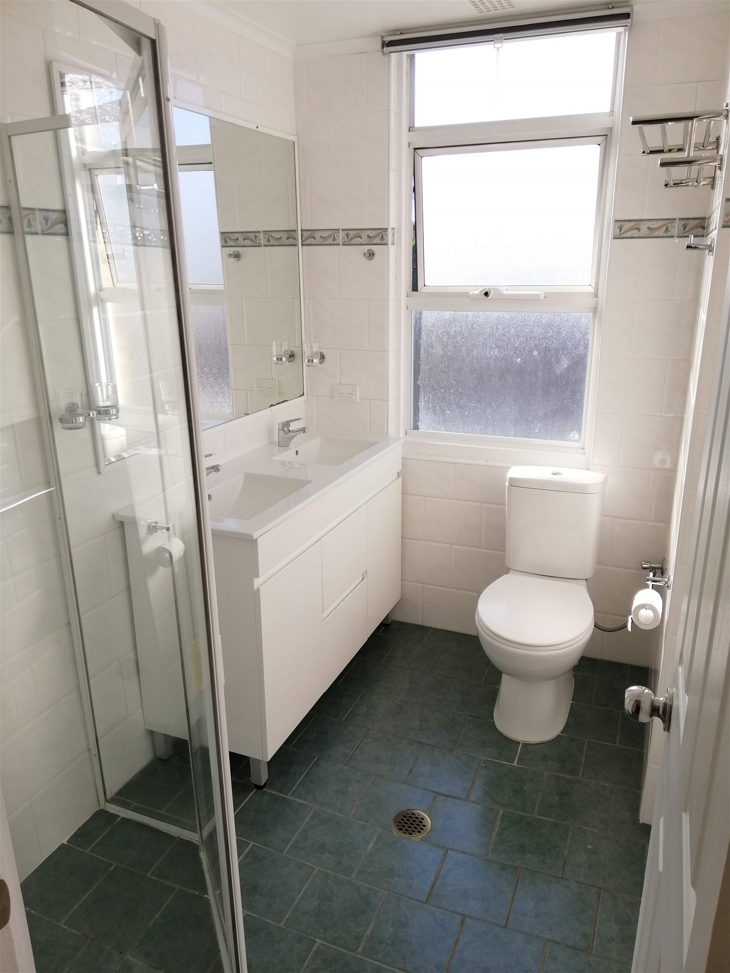 Renovated – An Amazing Location 34