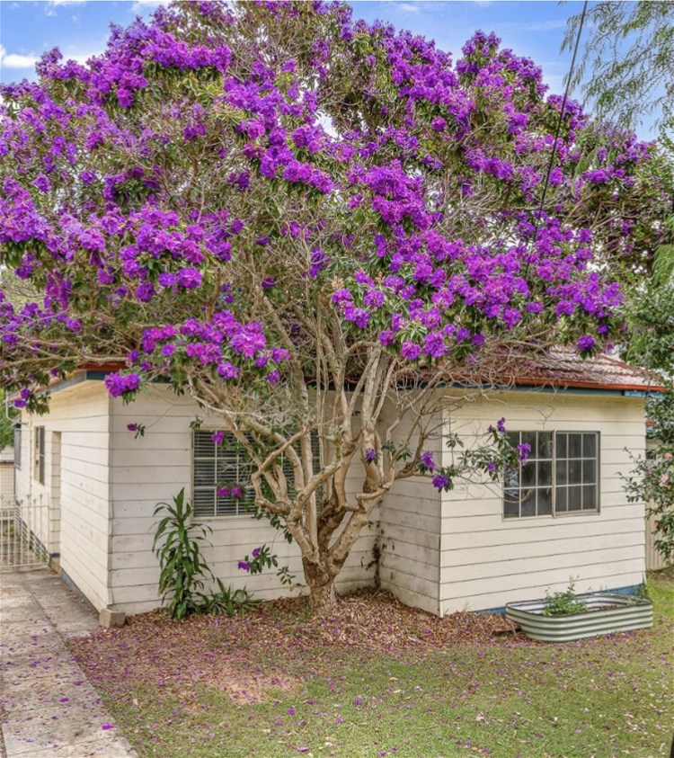 $980 PER WEEK CRONULLA BEACH HOUSE OPEN SUN 24/11 1015AM-1030AM