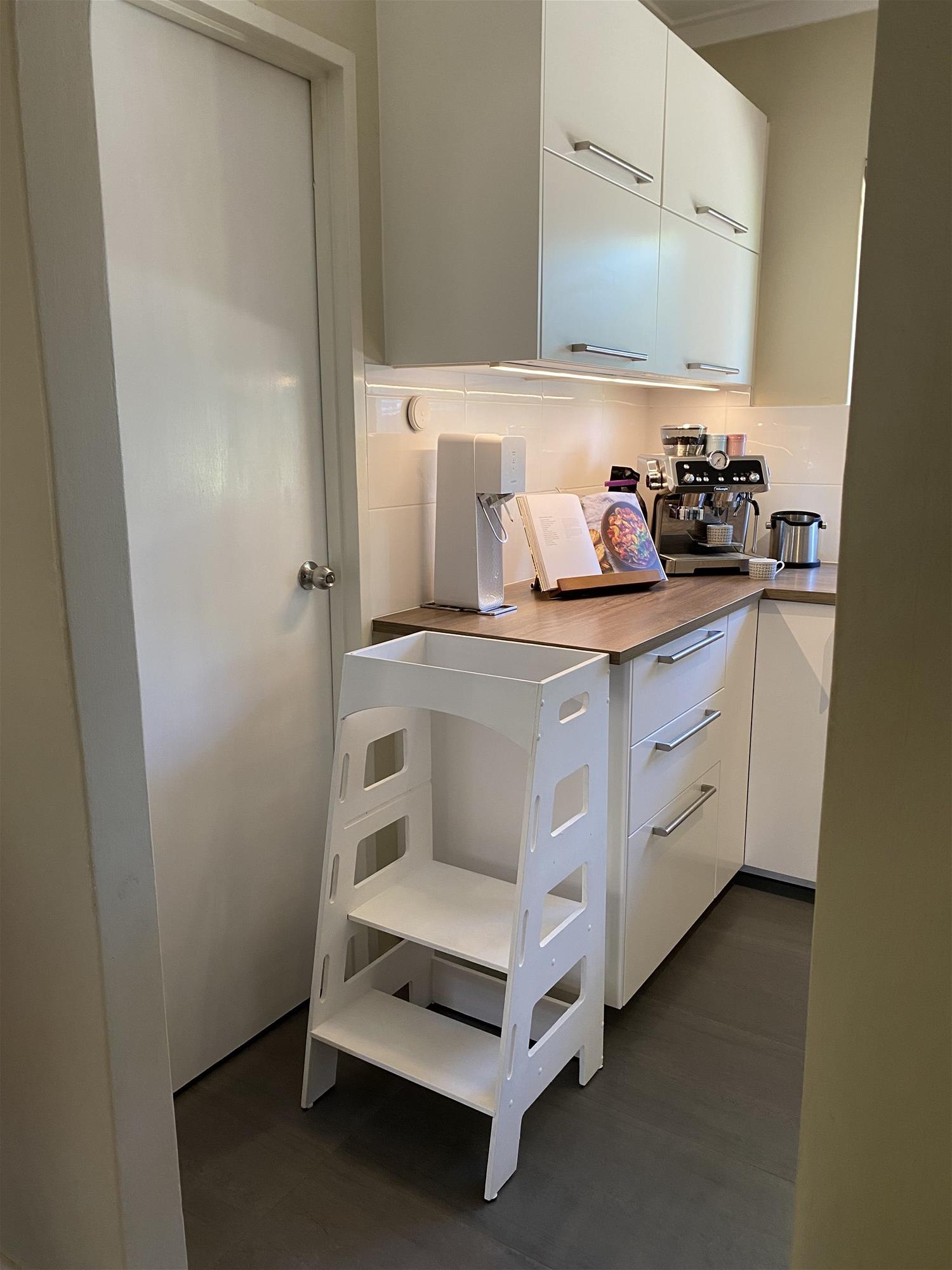 Welcome to 3/2 Susan Street 3
