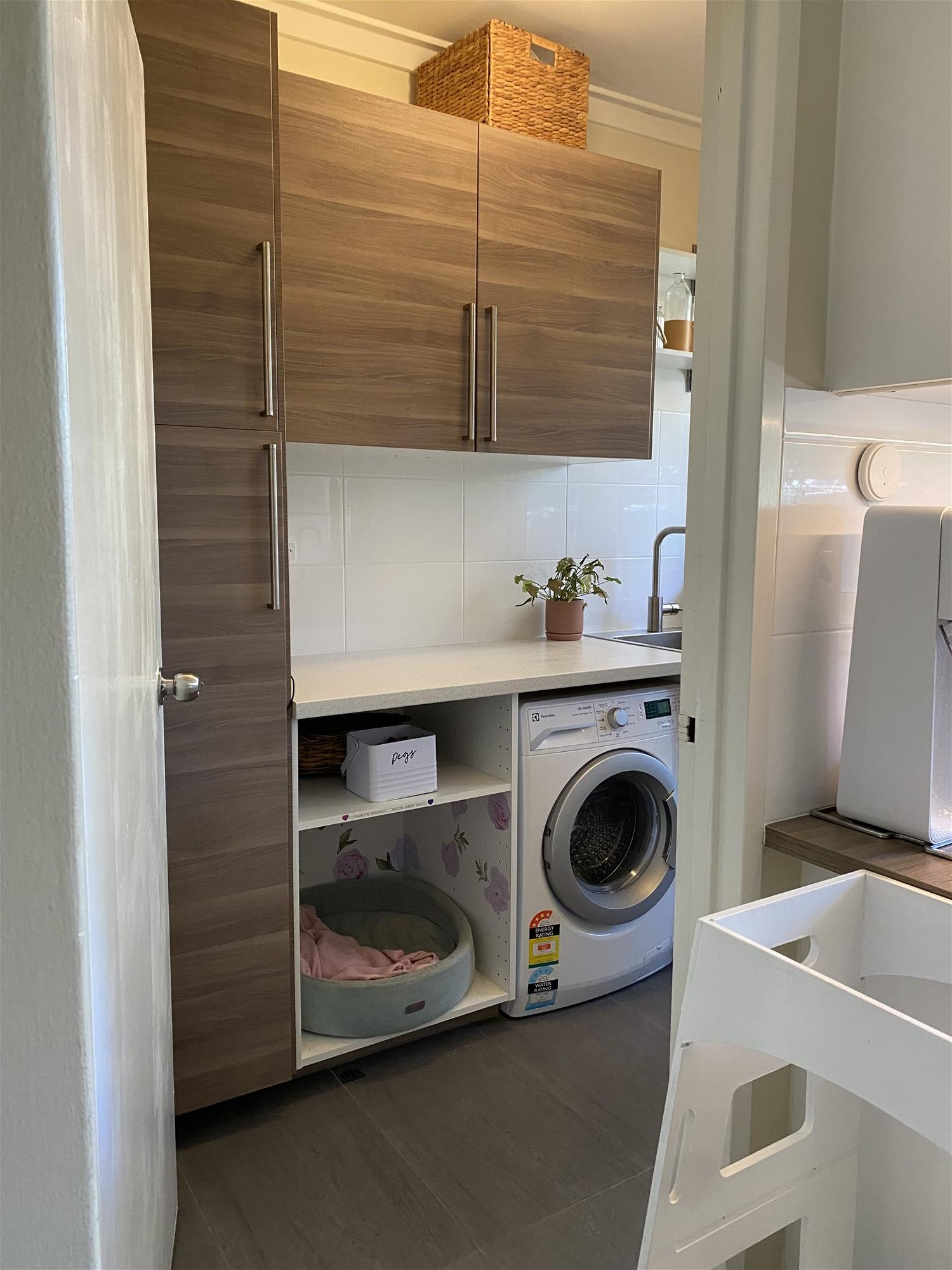 Welcome to 3/2 Susan Street 7