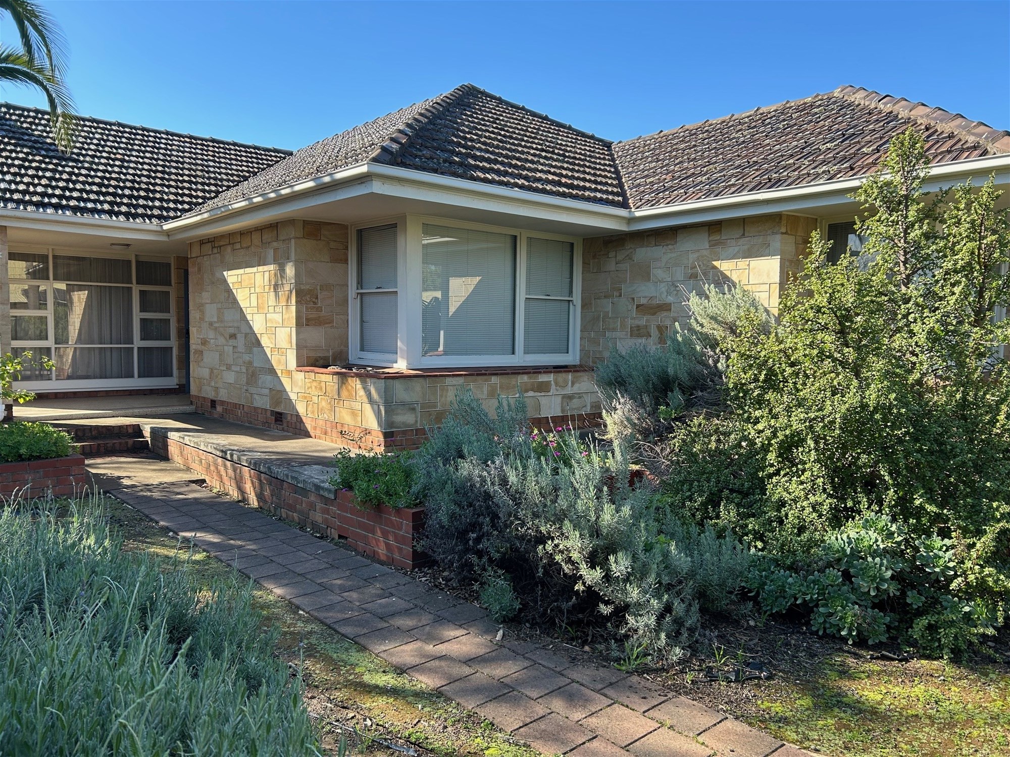 “Your Dream Home Awaits: Charming 35