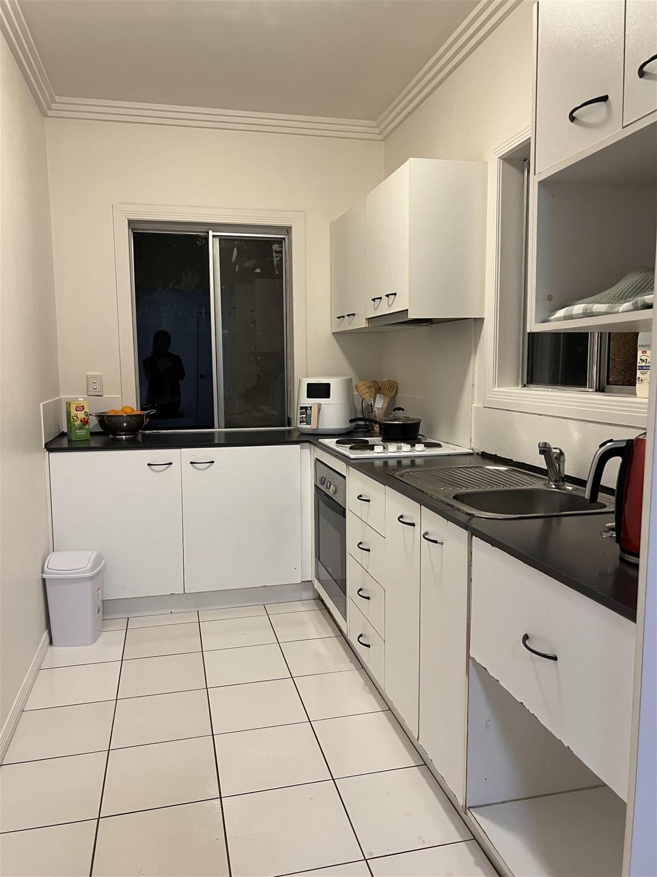 Fully renovated Cozy Beachside living 6