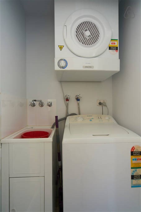 Furnished City CBD Studio. Bills 6
