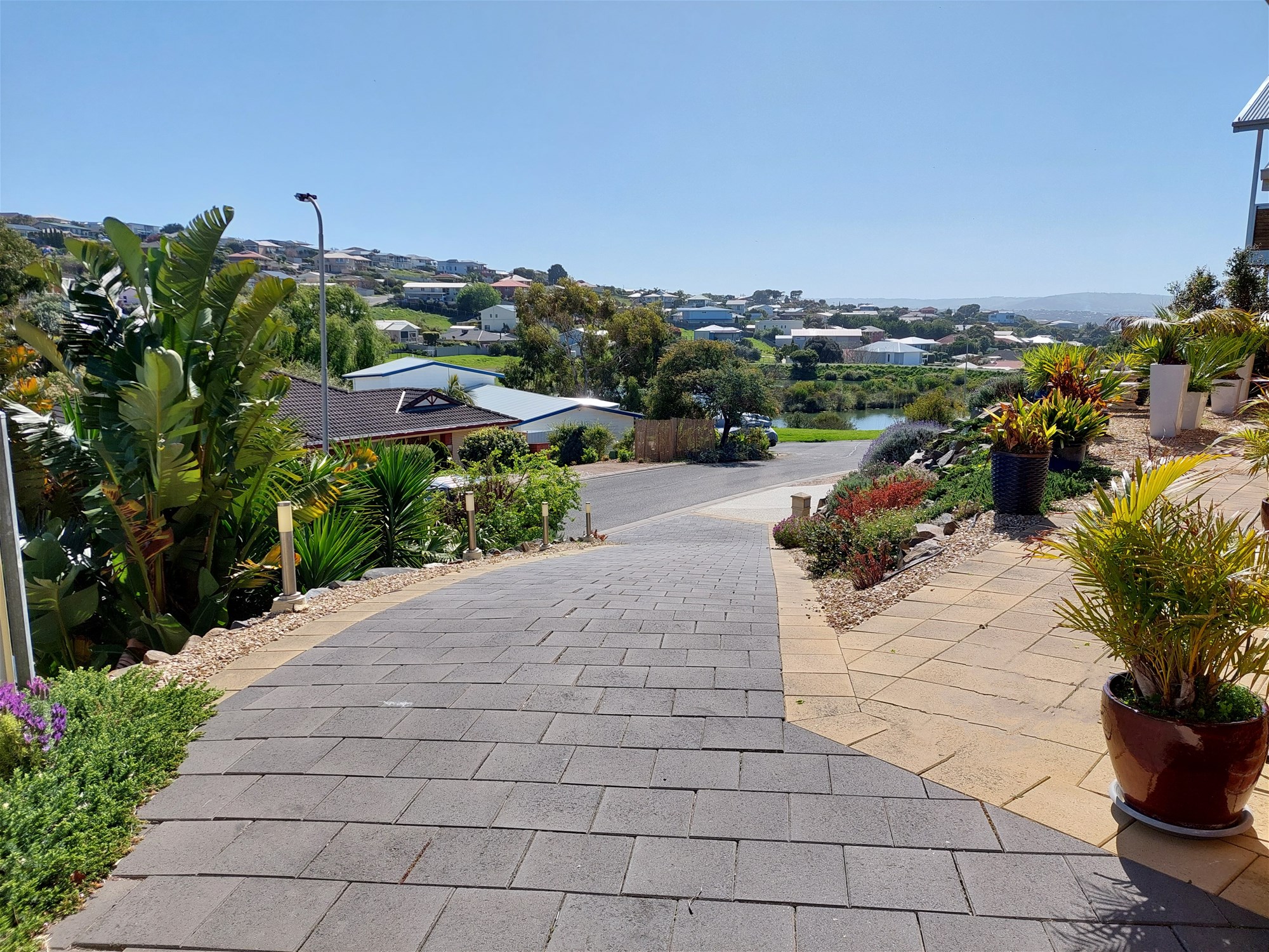 Charming Coastal Living: Beautiful House 3