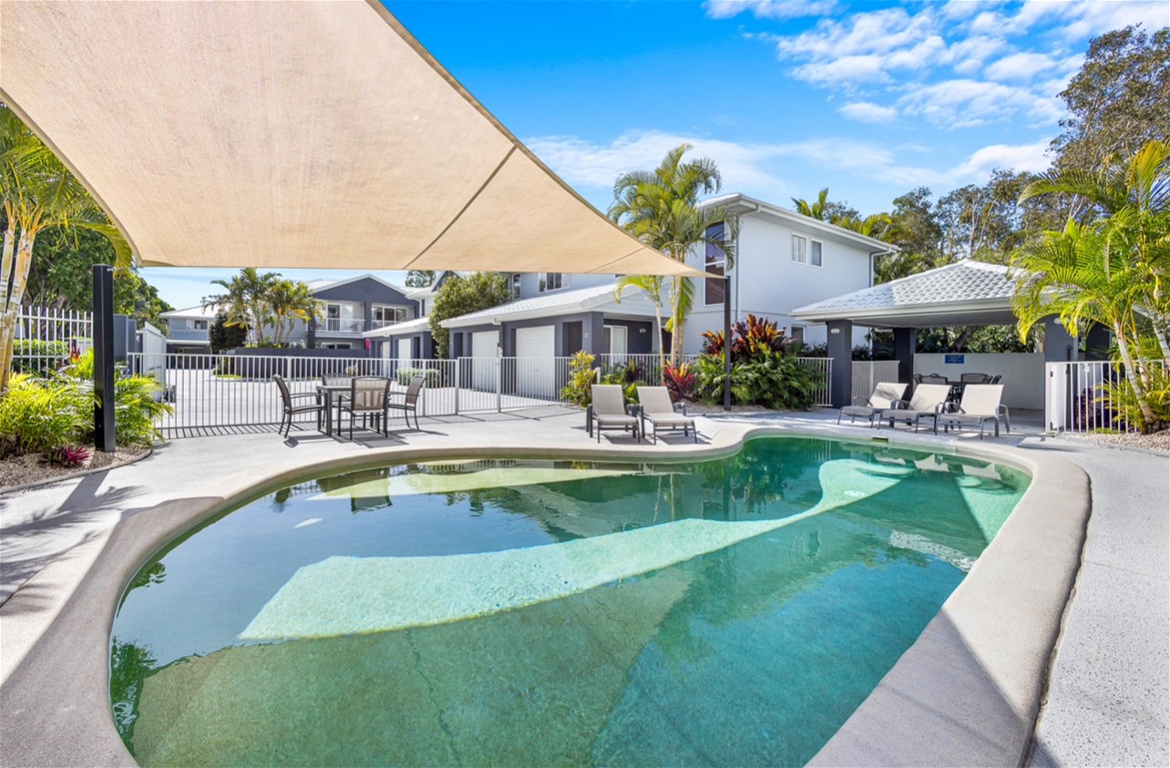 Beautiful Townhouse, Fantastic Location