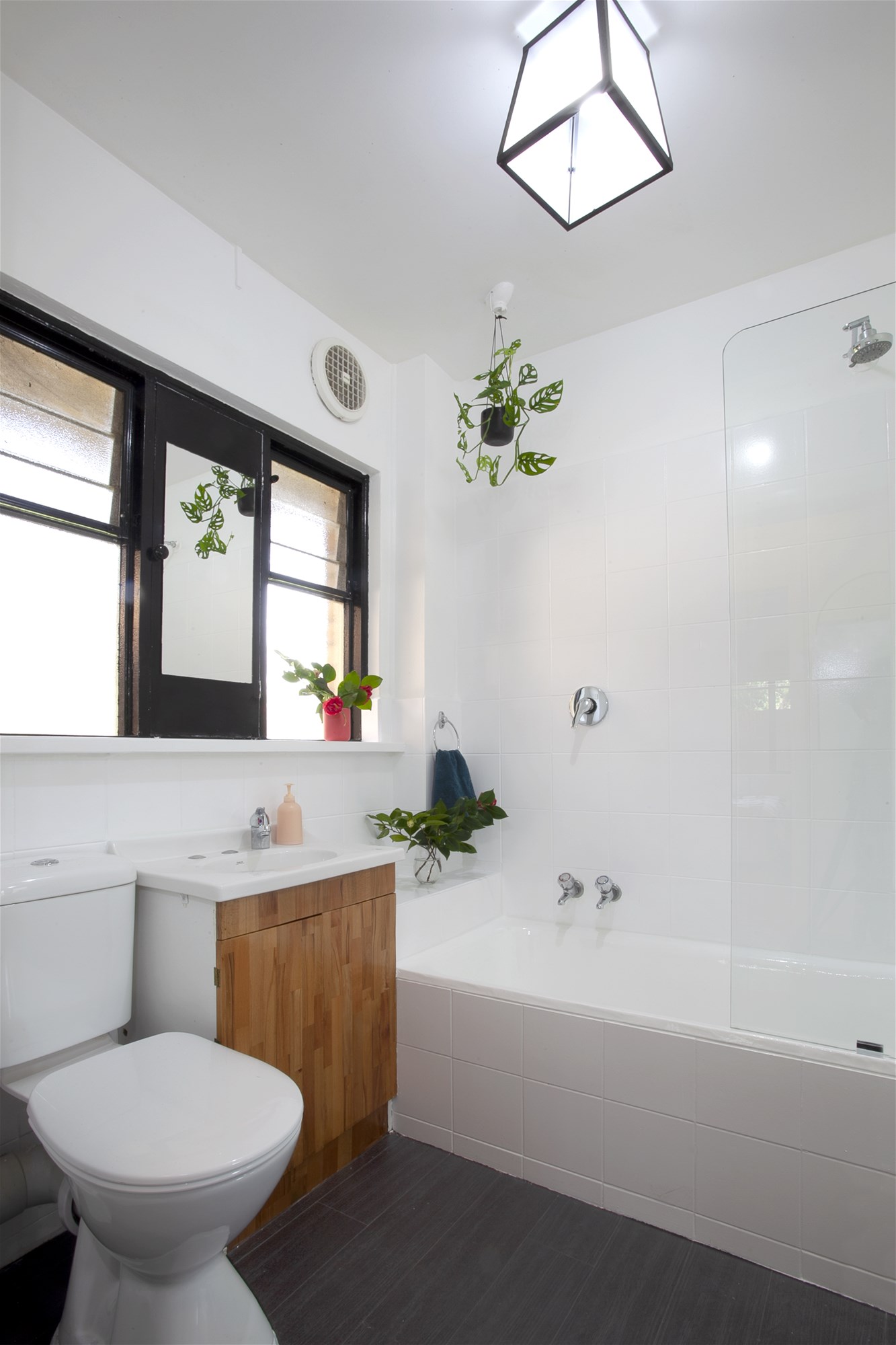 Fab 2bedroom St Kilda East 11