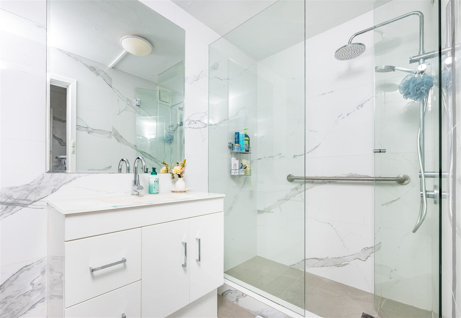 Coastal Living in North Beach 5