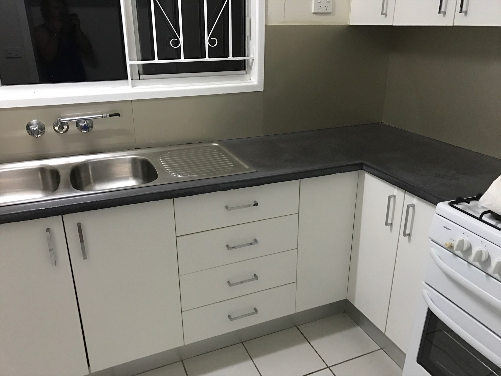 Convenient Unit for Rent – 7