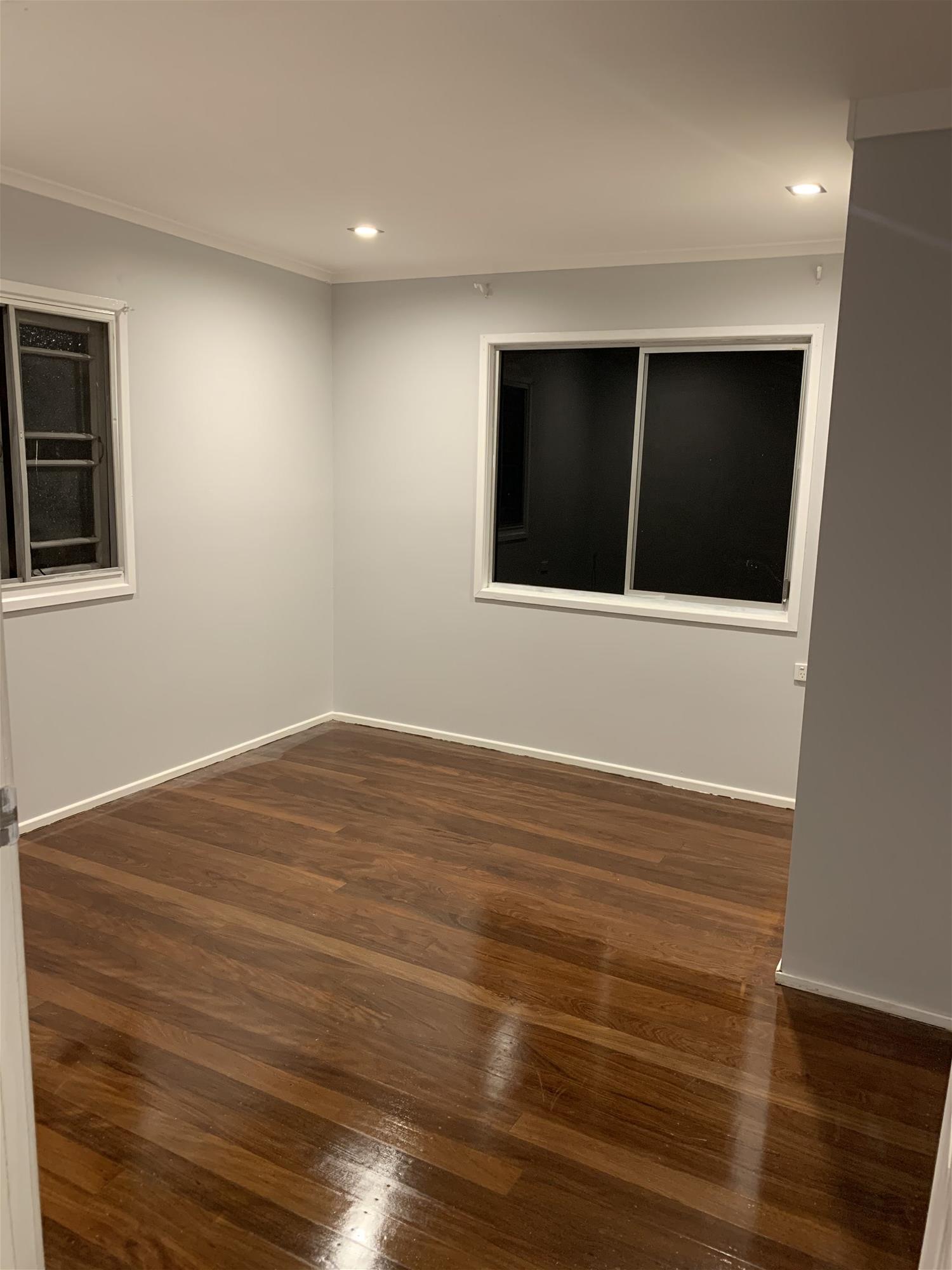 Convenient Unit for Rent – 4