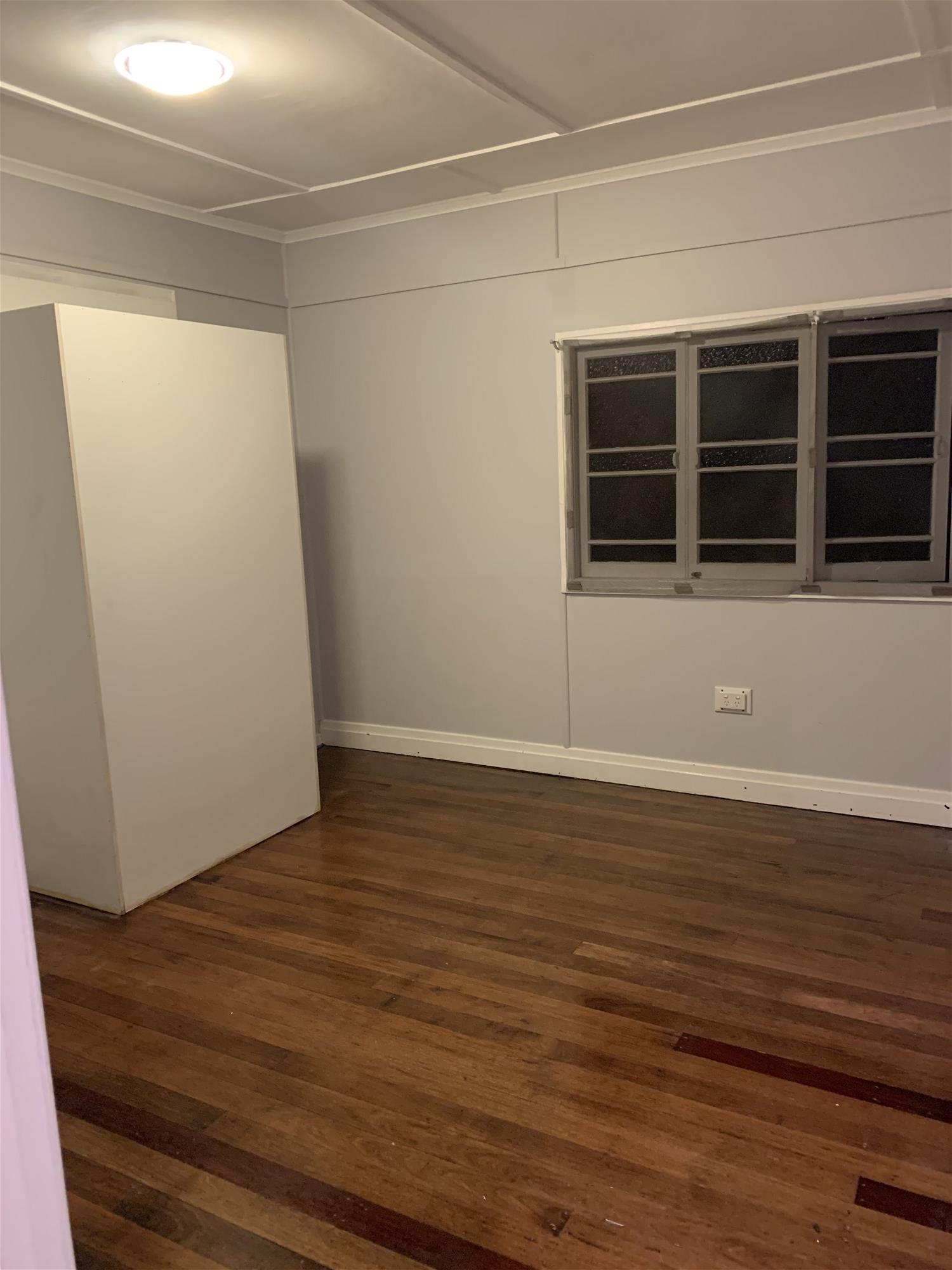 Convenient Unit for Rent – 5