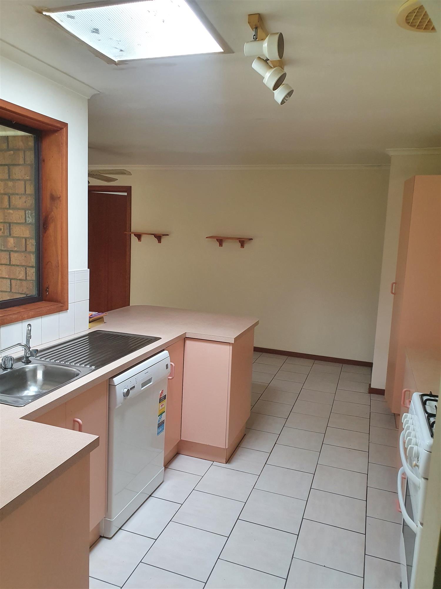 Bridgewater 3 BR House 3