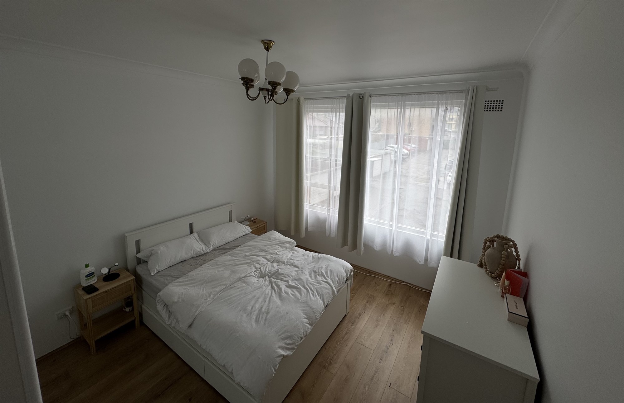 Recently renovated quiet 2-bedroom apartment 3