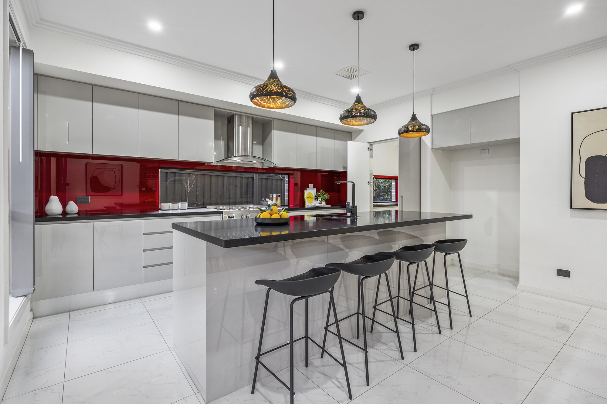 Experience Unparalleled Luxury and Modern 5