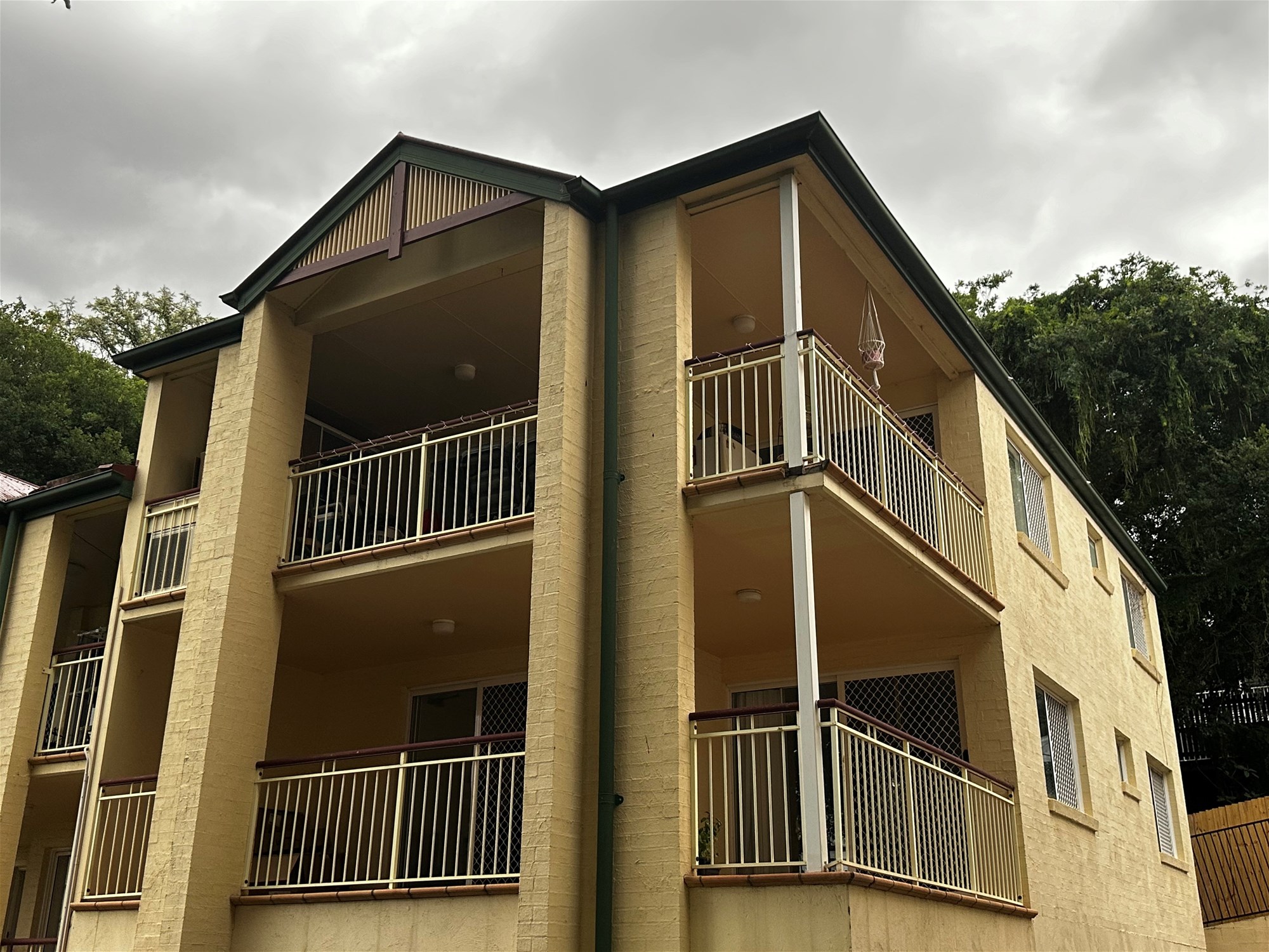 huge deck with quiet location 17
