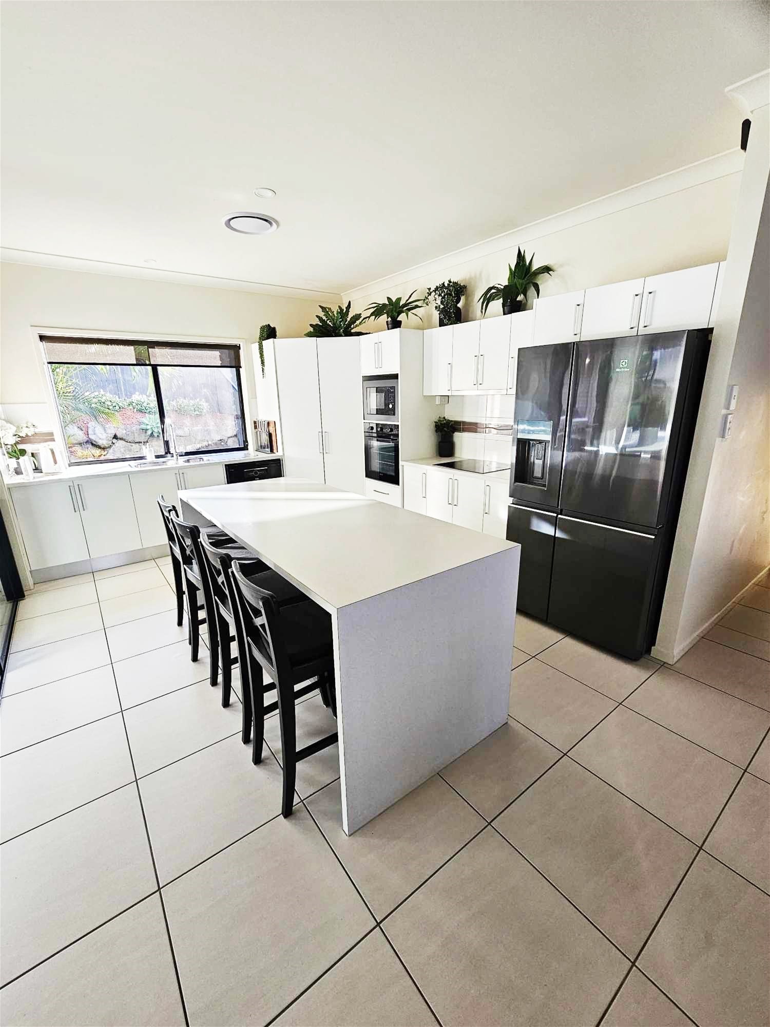 Stunning 4 Bedroom Furnished Home 5