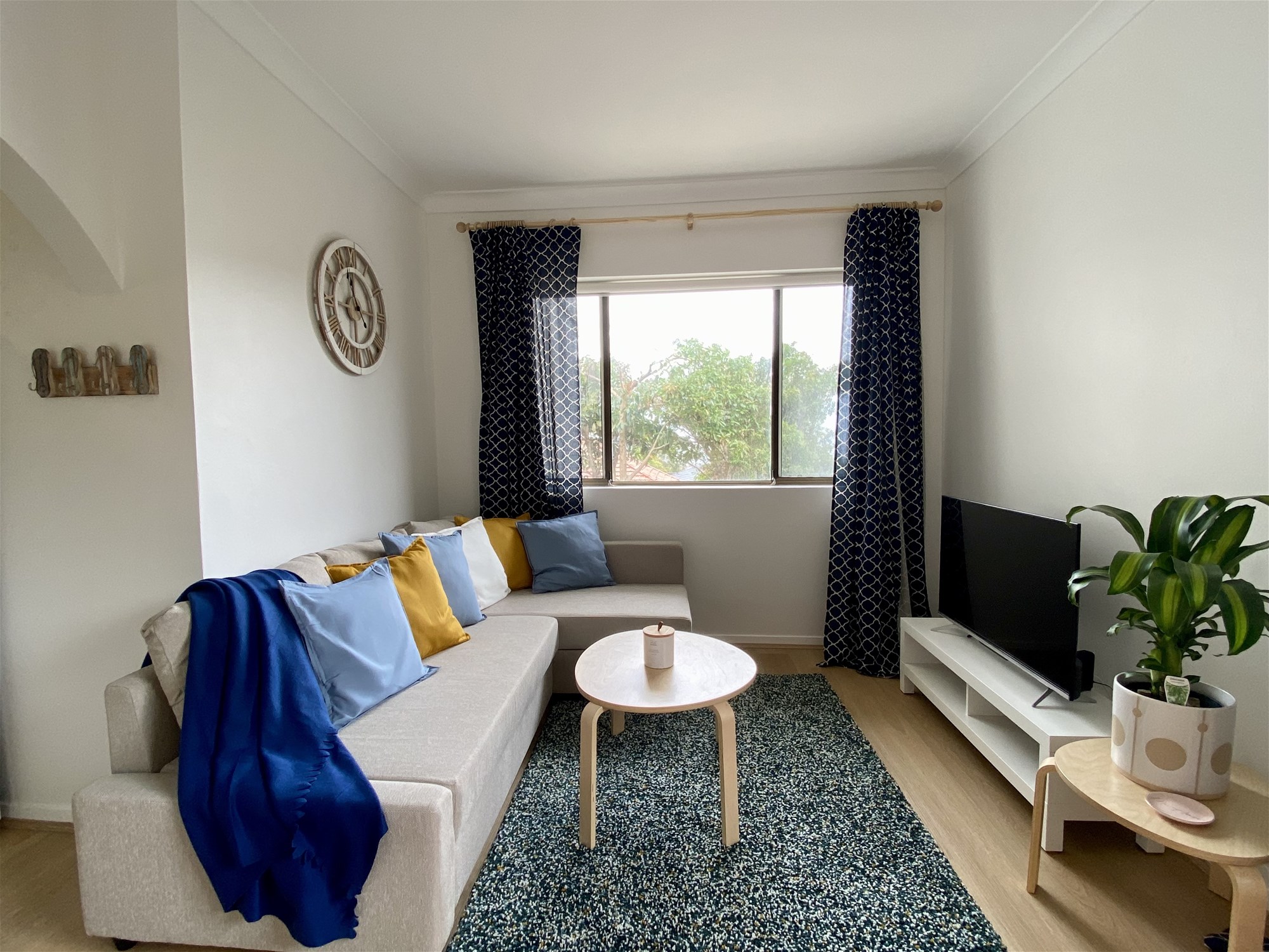 Queen Room