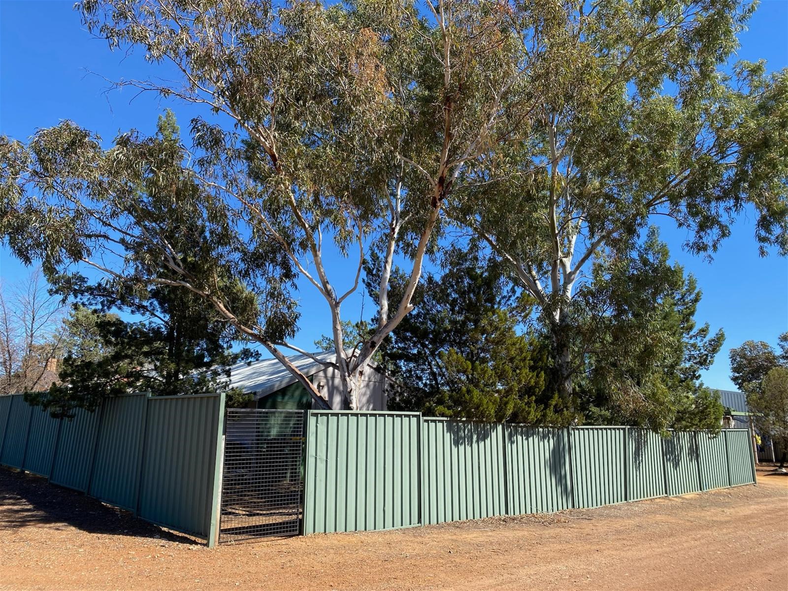 RENTAL AVAILABLE NOW!! 1A Taurus Street, Southern Cross WA 6426