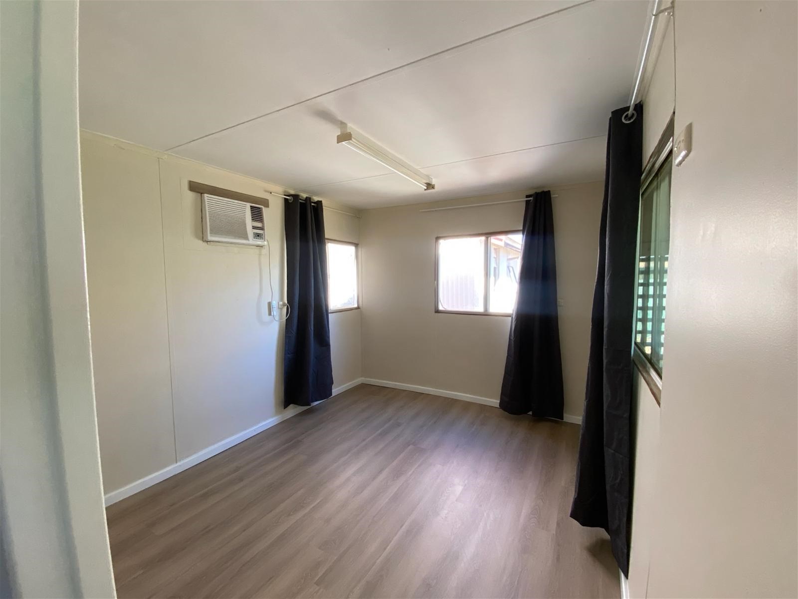 RENTAL AVAILABLE NOW!! 1A Taurus 6