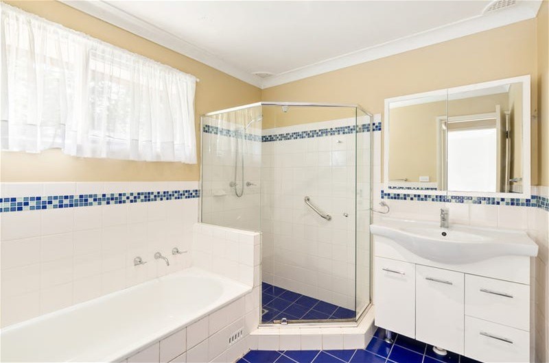 Family Home in Burradoo! 6