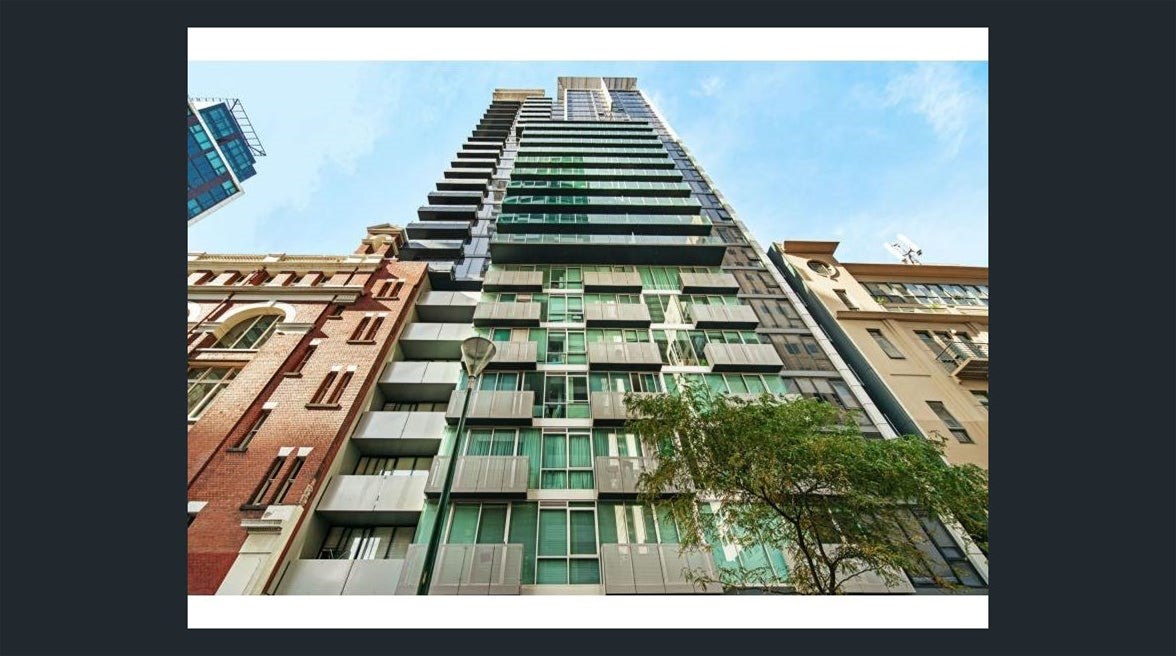 Stylish 1-Bedroom Apartment with City Views