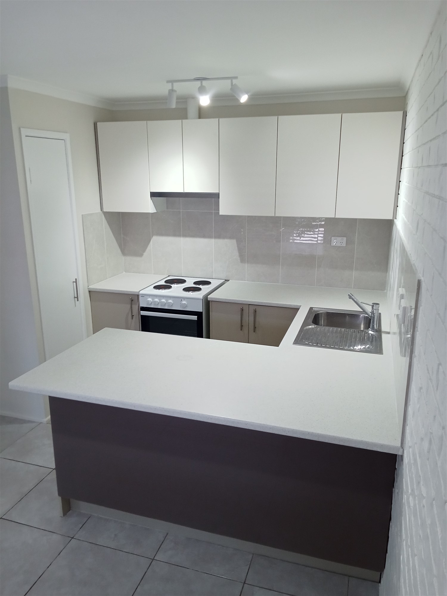 2 bedroom single story unit 4
