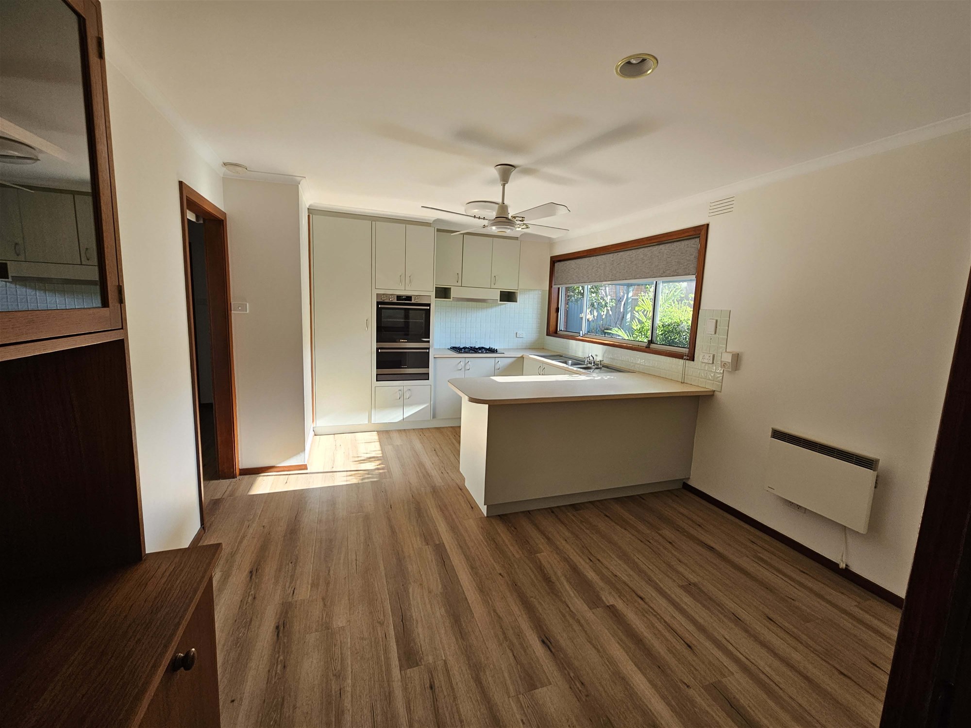 Modern Unit for Lease in 7