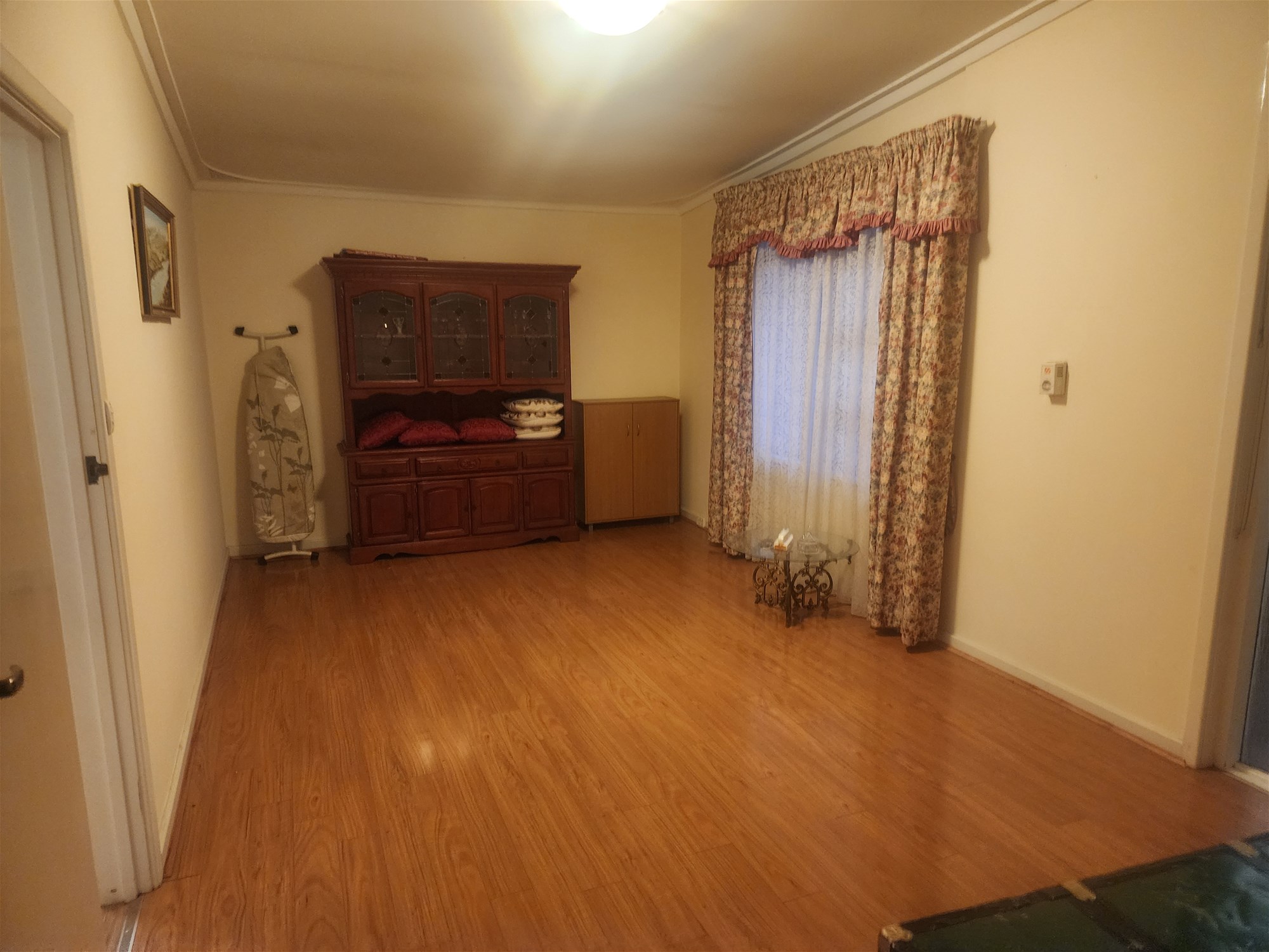 Ideal Location 3x1x2 Tuart hill 5