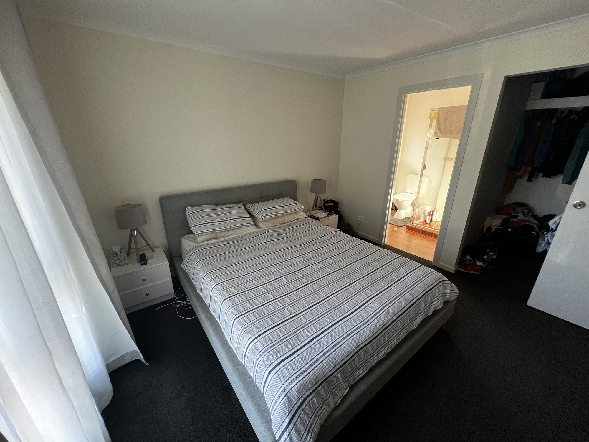Spacious 4 Bedroom Family Home 2