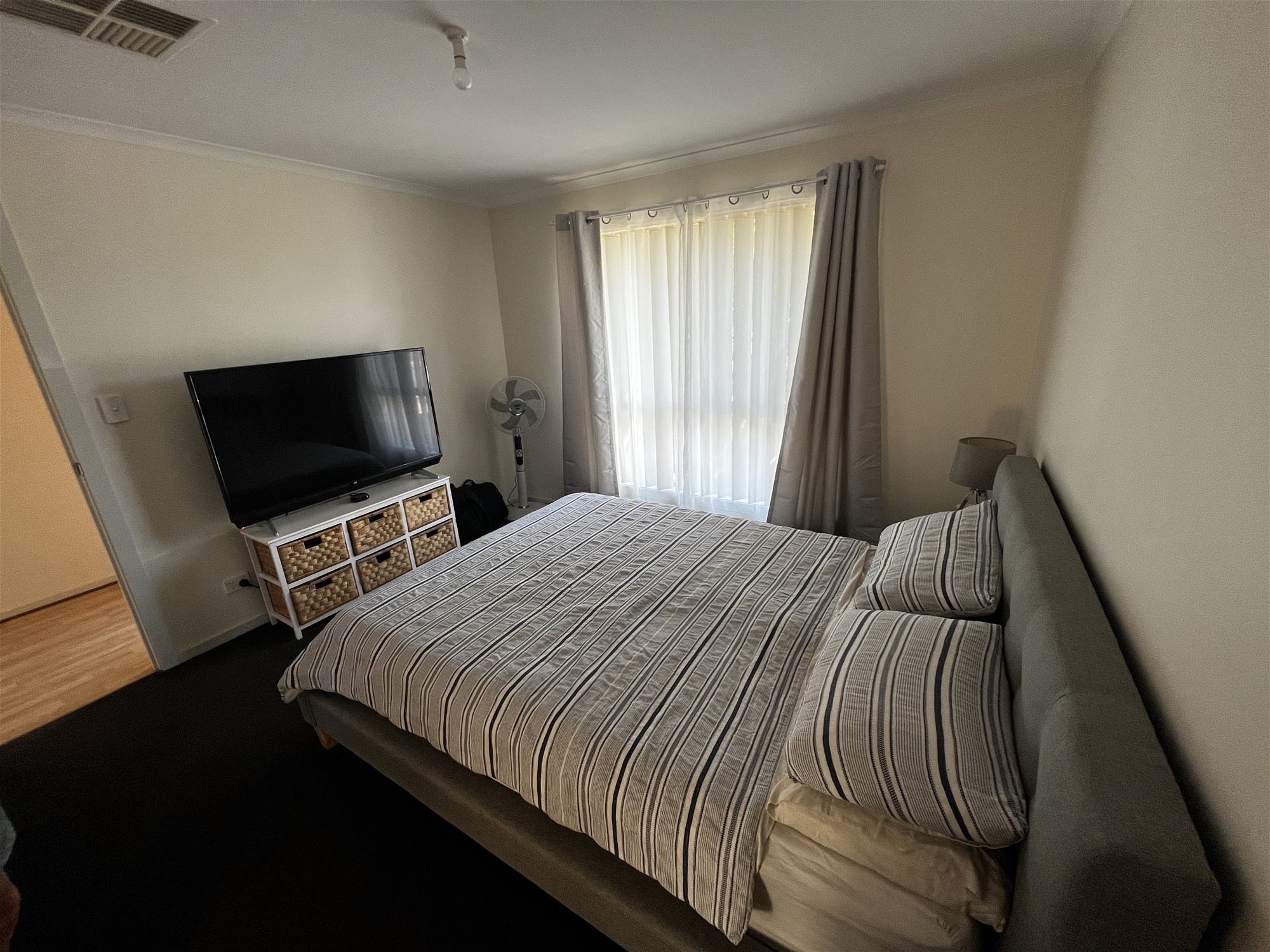 Spacious 4 Bedroom Family Home 3