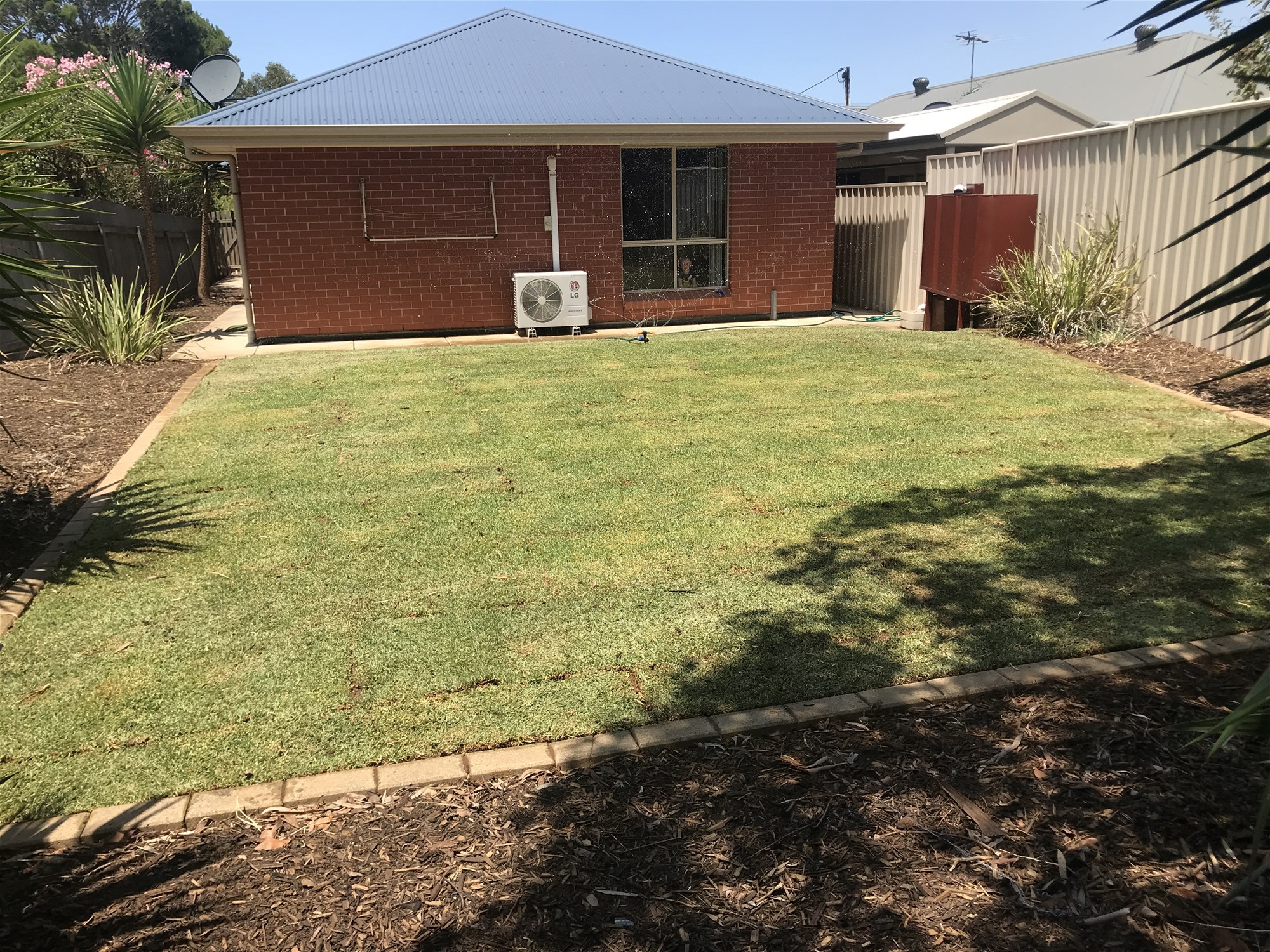 Spacious 4 Bedroom Family Home 11