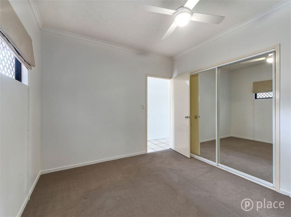 Very large terrace/balcony, city views, 16