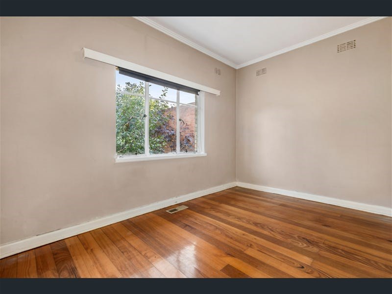 Spacious & Solid 3-Bedroom Home 7