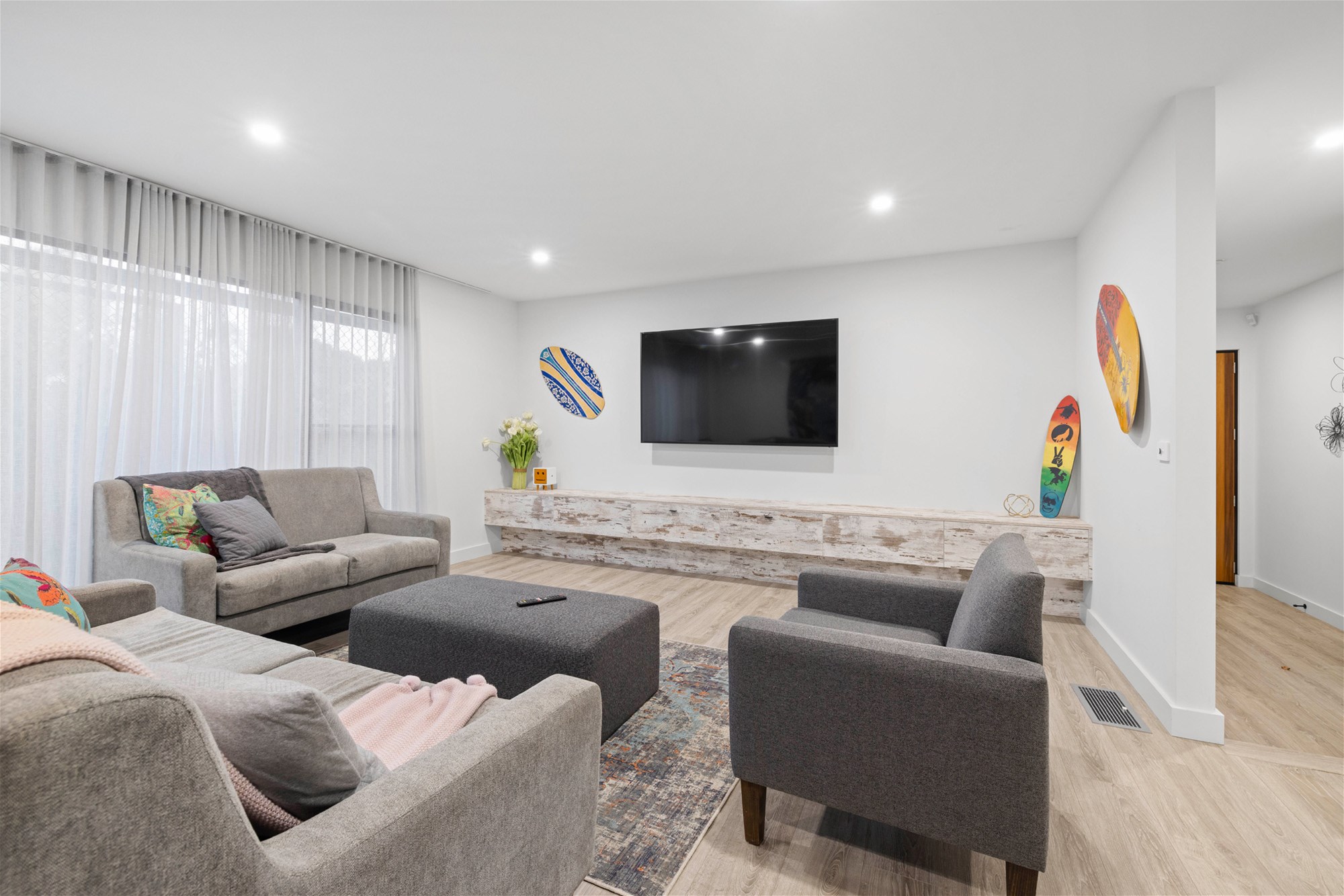 Elegant, newly built Blairgowrie Home 6