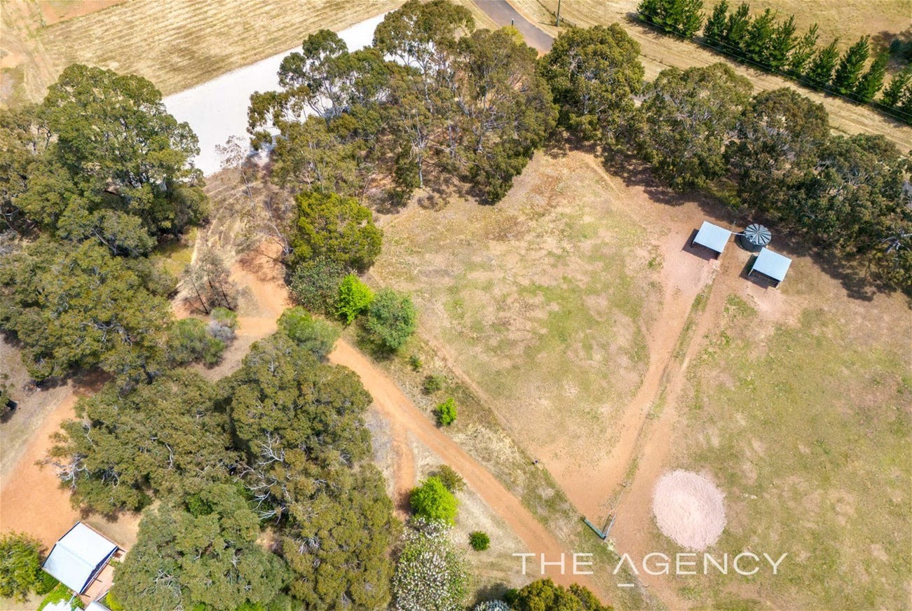 “Experience Serene Country Living: House 5