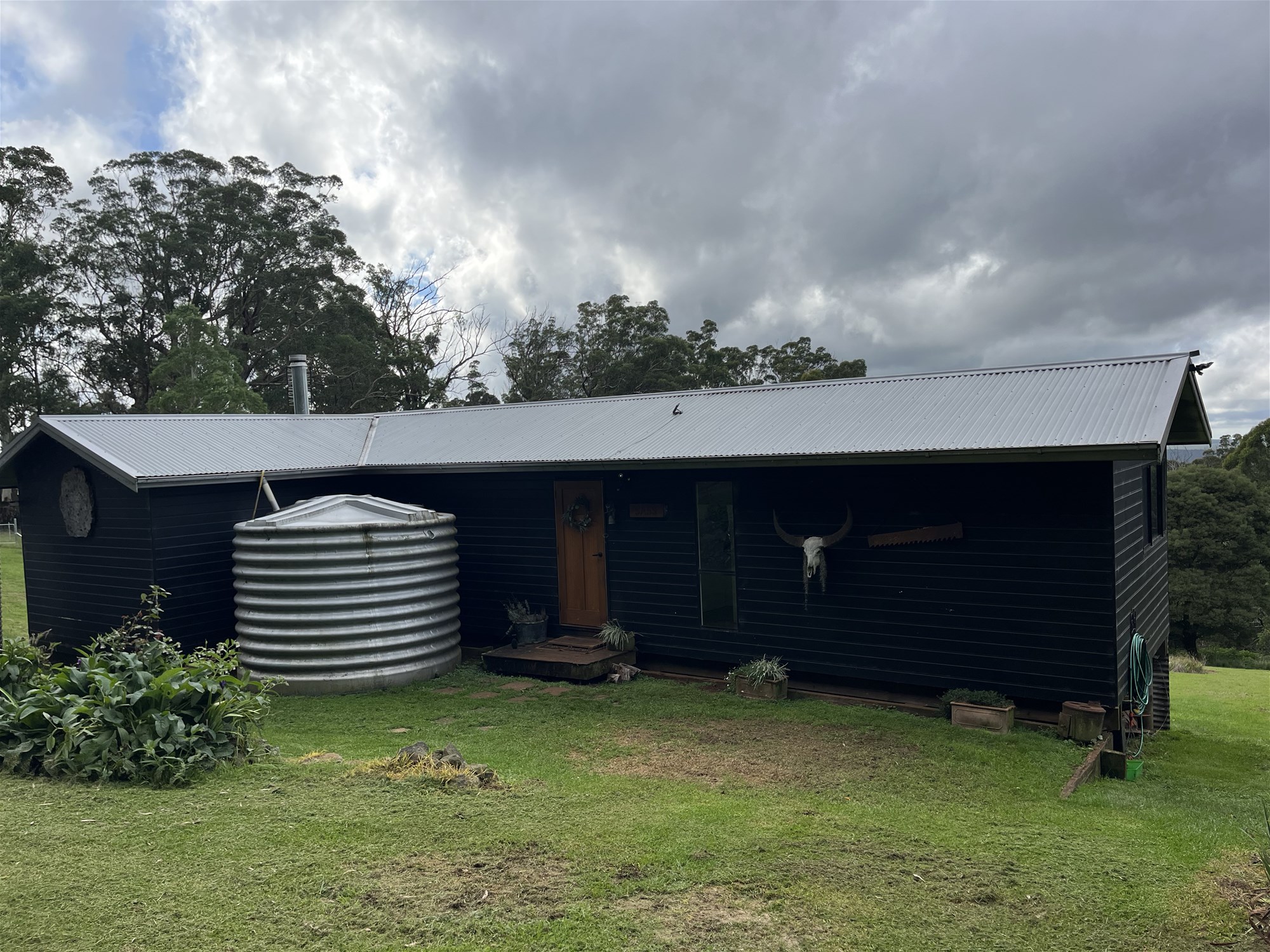 Hobby farm or rural escape 1