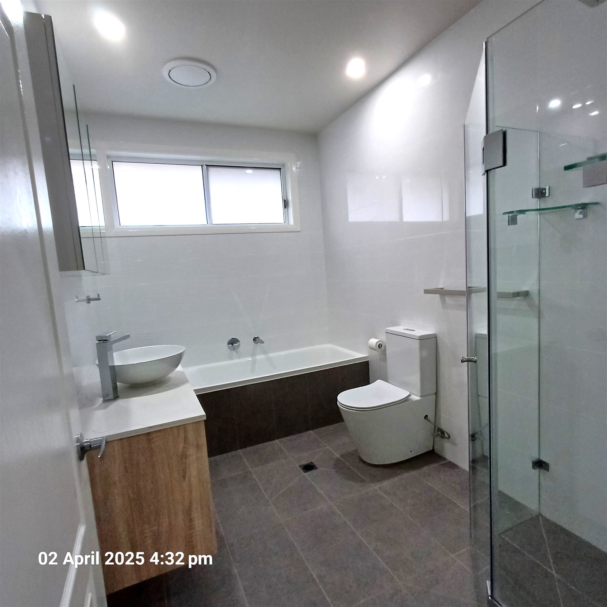 Rent a Stunning Brand-New Home 7