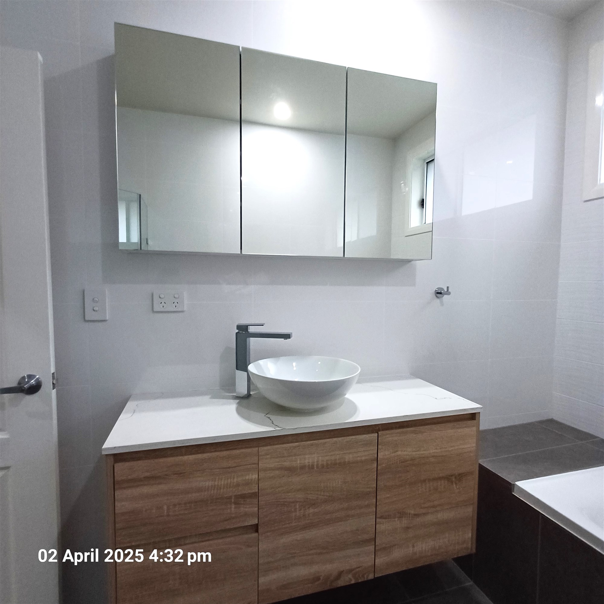 Rent a Stunning Brand-New Home 8