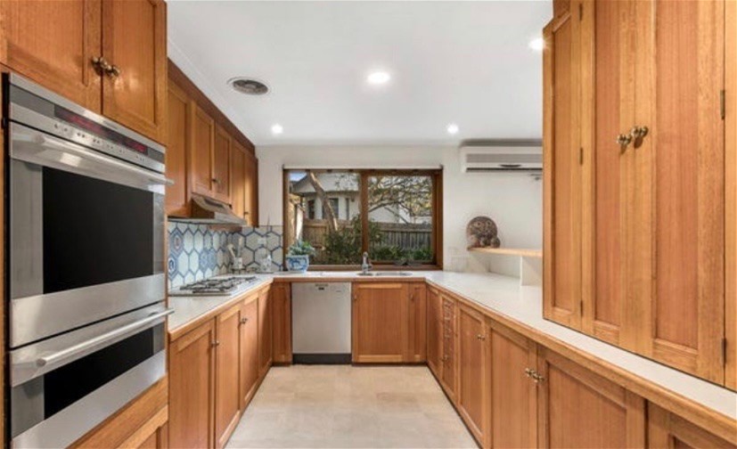 Single  storey home located 3