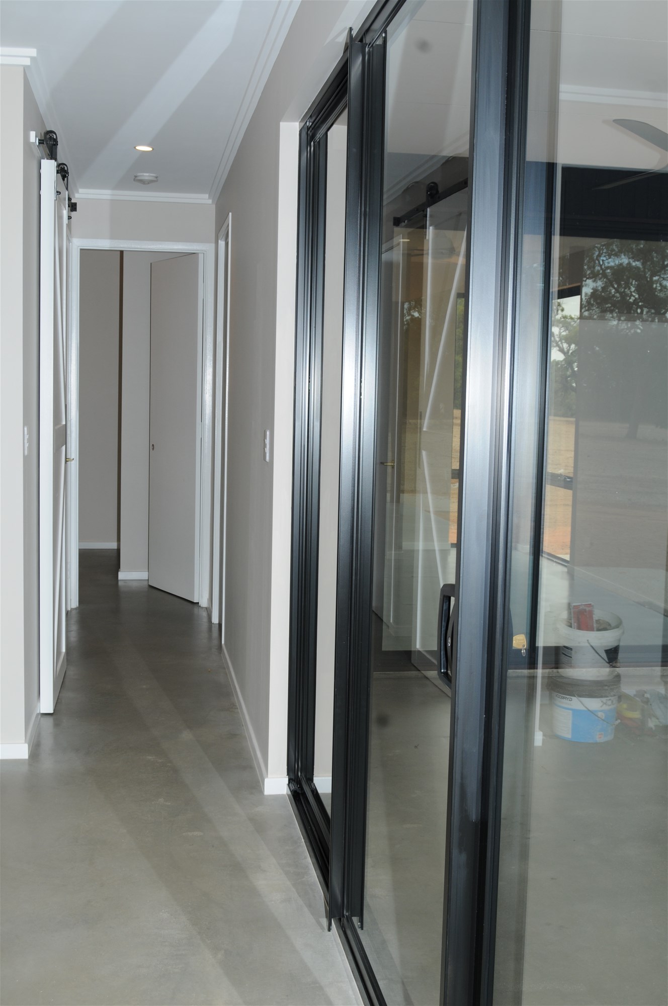 New and Contemporary Living 8