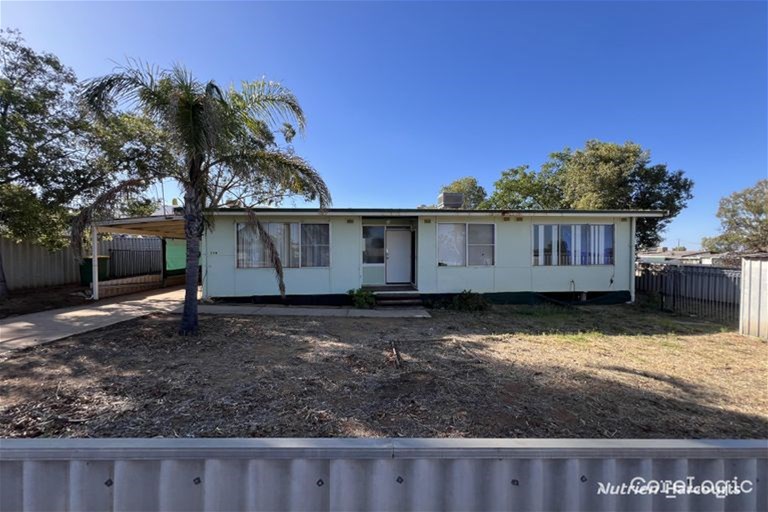 33A Taurus Street, Southern Cross, 4